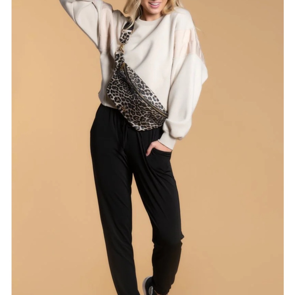 Black Women's Pants